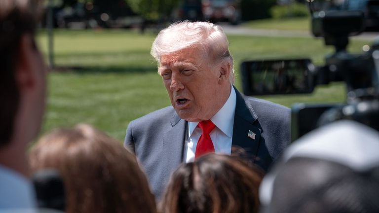 La Guardia Revolucionaria asegura que Trump está arrinconado entre «un mal acuerdo» y una invasión «imposible»