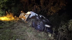 Captura del vehculo accidentado, tomada de una cadena de informativos local.