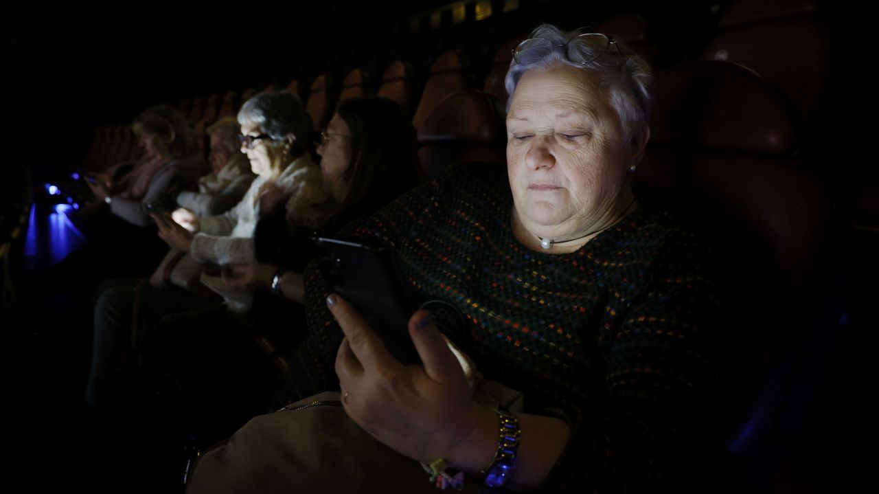 Los ganadores en los Premios del Cine Europeo, en im�genes.Merchi Fraguela y su grupo de amigas en Cinesa Marineda City, donde forman parte del programa Unlimited, una tarifa plana de pel�culas