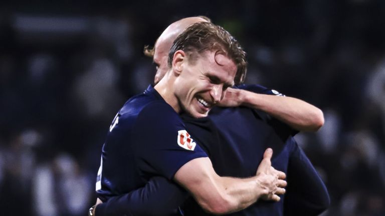 Claudio Giráldez exculpa a la selección sueca de la lesión de Starfelt