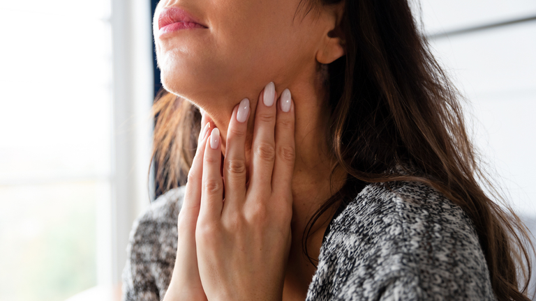 El virus más común de la mononucleosis se relaciona con la esclerosis múltiple