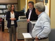 Primer contacto de Lara M�ndez con los funcionarios municipales