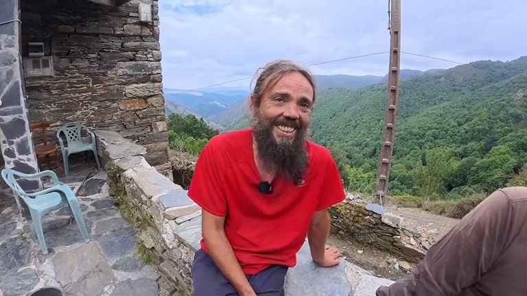 Miguel, el valenciano que vive en un peque�o pueblo de Asturias