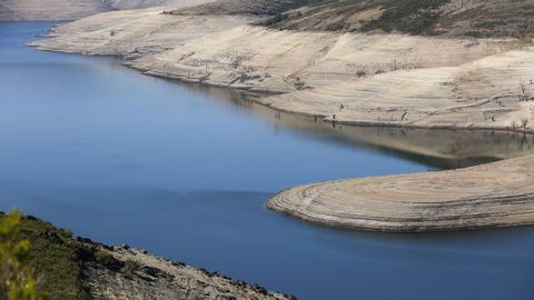 El pantano de As Portas (Vilariño de Conso) está en zona de la Confederación Hidrográfica Miño-Sil y la propuesta de Verín es hacer un trasvase para el abastecimiento de la comarca de Monterrei.