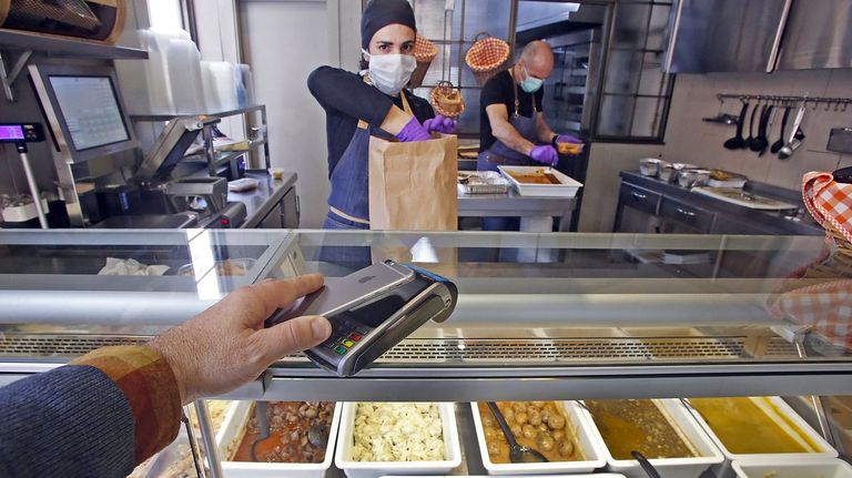 El tique digital: ¿Ecología y ahorro o una nueva exclusión?