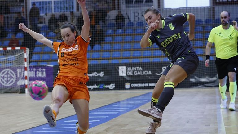 El Reyco Burela FS busca en Barcelona esperanzas para la segunda vuelta