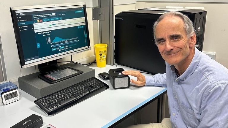 Juan Valcárcel, investigador en Biología Molecular: «Nuestra dieta puede alterar la edición de nuestros genes»