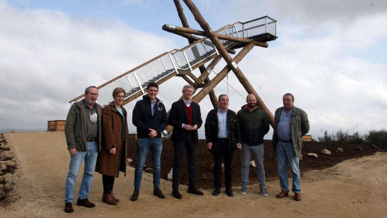 Ins Rey presenta el programa del Antroido de A Corua 2022.El mirador de Bveda, instalado recientemente, es uno de los proyectos financiados con la convocatoria del ao pasado.