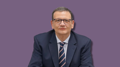 El doctor Antonio Pi�ero es presidente de la Sociedad Espa�ola de Senolog�a y Patolog�a Mamaria.