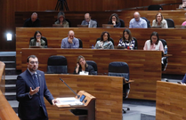 El presidente del Principado, Adrin Barbn, en la Junta General