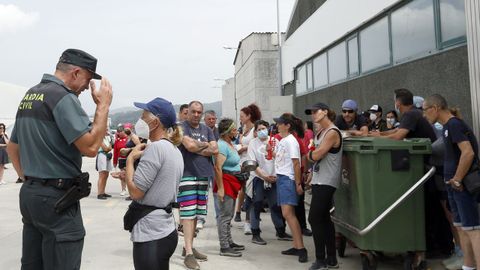 CONFLICTO ENTRE MARISCADORES DE A PIE CON LOS DE A FLOTE DE LA COFRADIA DE PESCADORES DE RIANXO POR LAS CONCESIONES