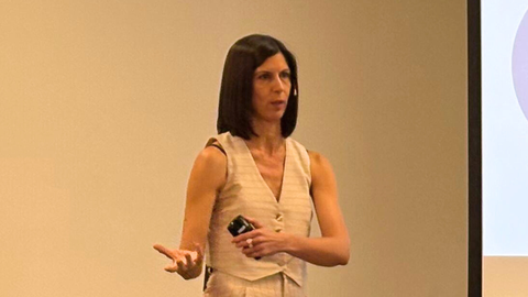 María Mayoral es psicóloga clínica especializada en adolescentes.