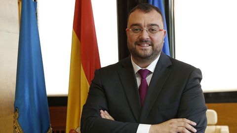 Adrin Barbn, presidente del Gobierno del Principado de Asturias