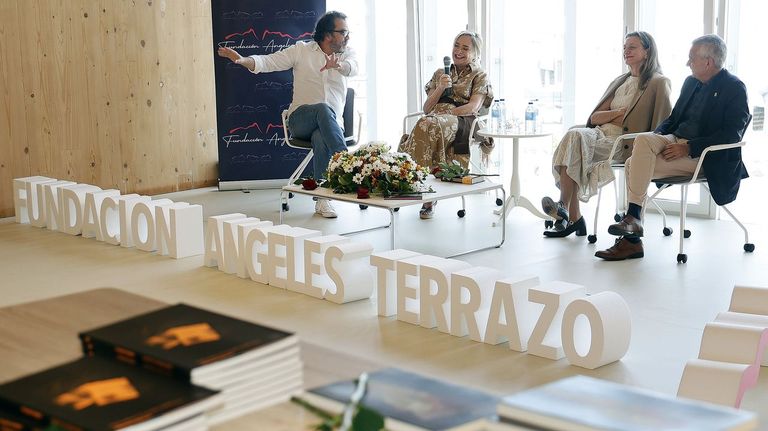 La Fundación Ángeles Terrazo se alía con la Universidad de Vigo para promover la lectura