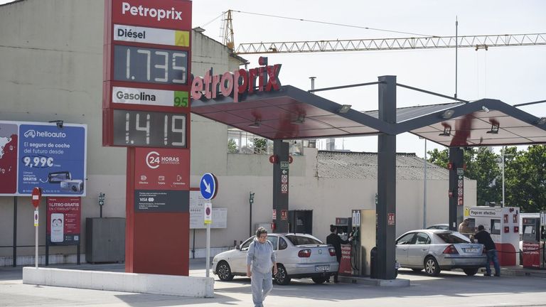 El proyecto de una gasolinera más de bajo coste en Pontevedra agita al sector energético