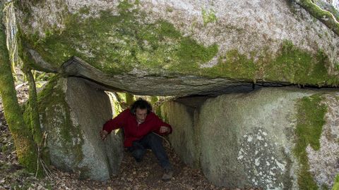 Otro aspecto del dolmen, descubierto en el 2014