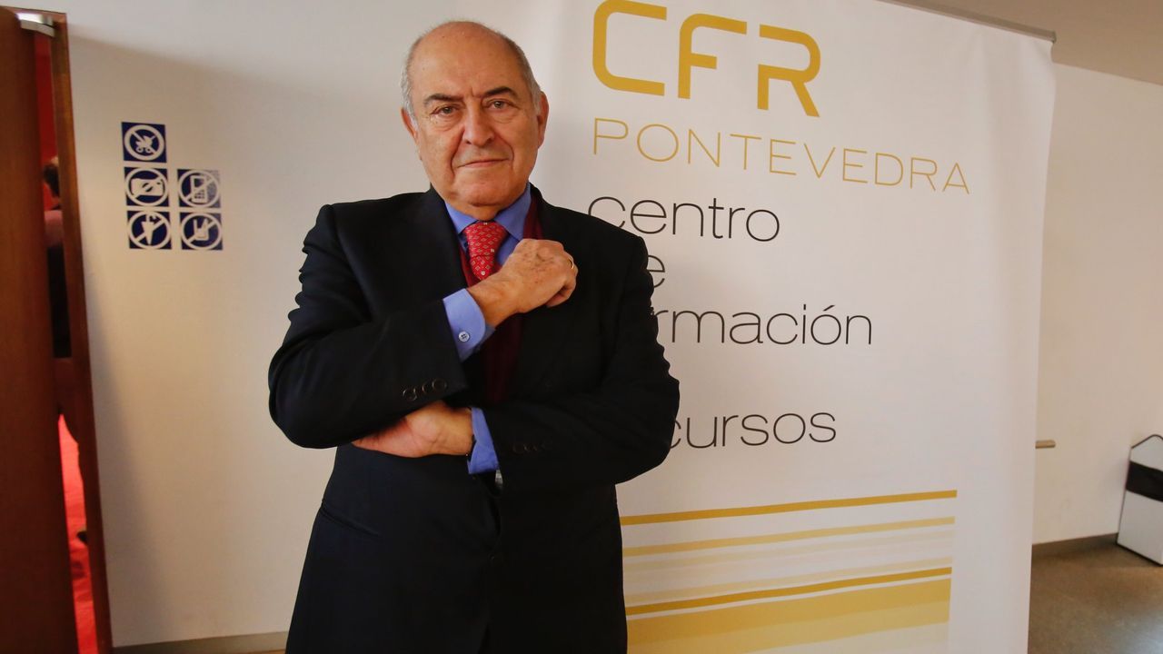 Las imágenes del acto de despedida del buque logístico australiano.El filósofo José Antonio Marina en el Pazo de Cultura de Pontevedra en el 2018