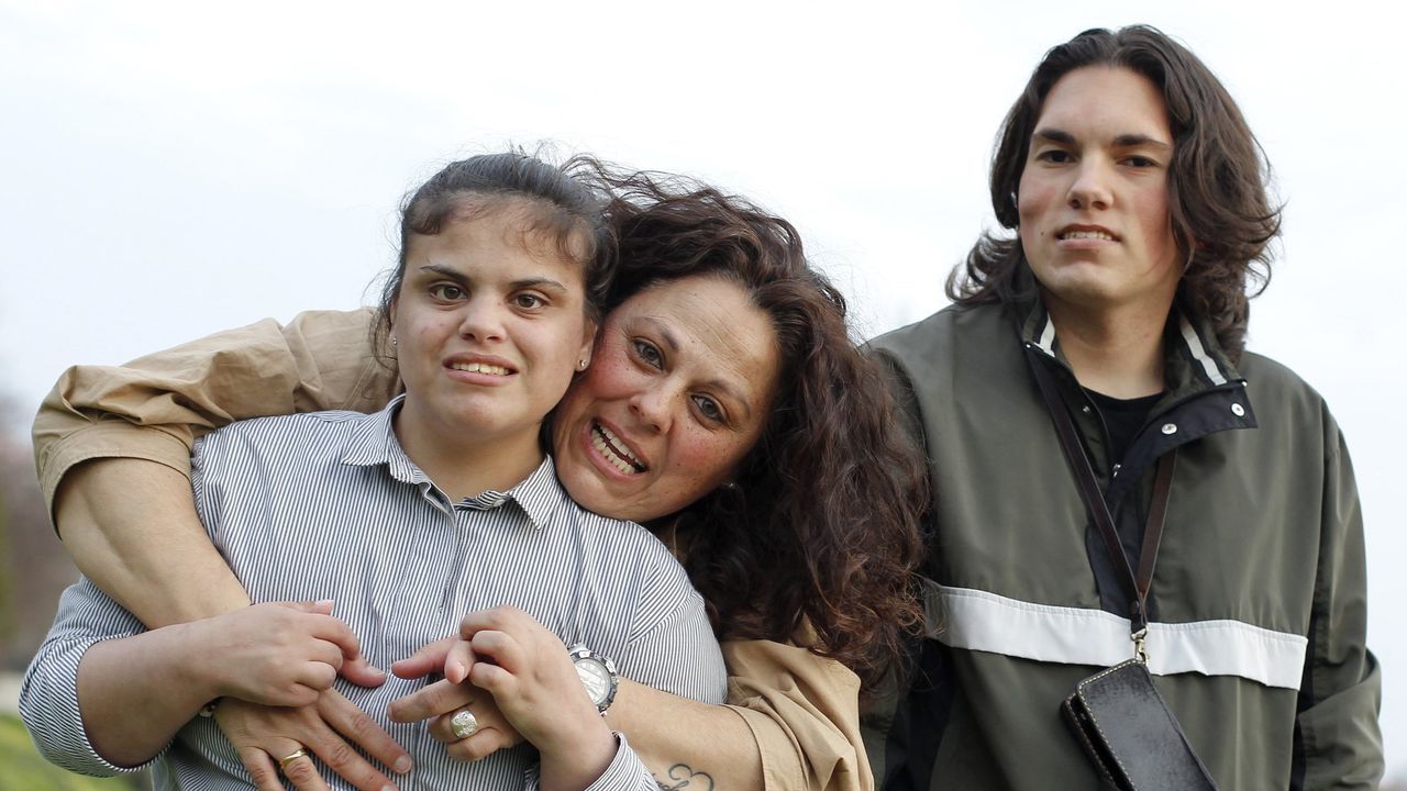 Desde la ventana Historia de un Maceto-huerto urbano.Mirotic con la camiseta del Palencia en un duelo frente al Breog�n en diciembre del 2009