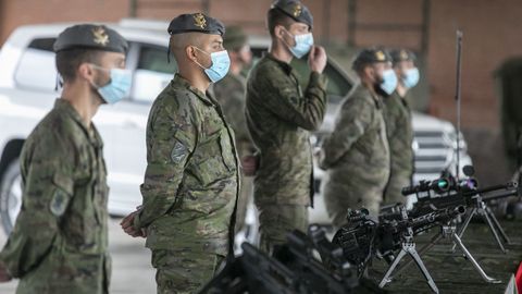 Uno de los efectivos que participarán en el despliegue del Regimiento de Infantería ?Príncipe? nº3 en Irak y Mali