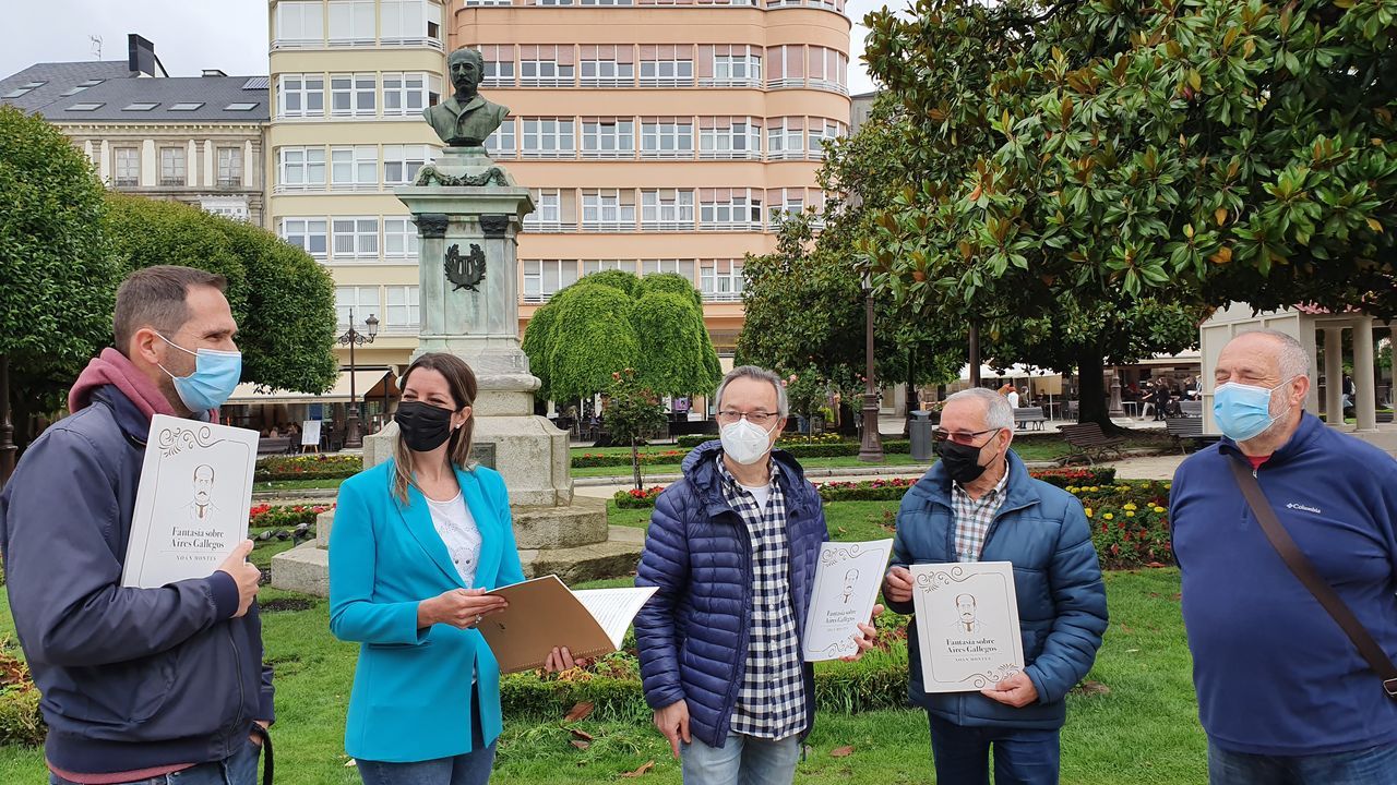 Presentacion de los actos de recuerdo a Xo�n Montes este d�a 24 a las ocho en la Praza Maior