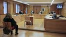 La acusada, frente al tribunal de la Audiencia de Lugo.