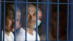 Miembros de maras presos en la crcel de Izalco