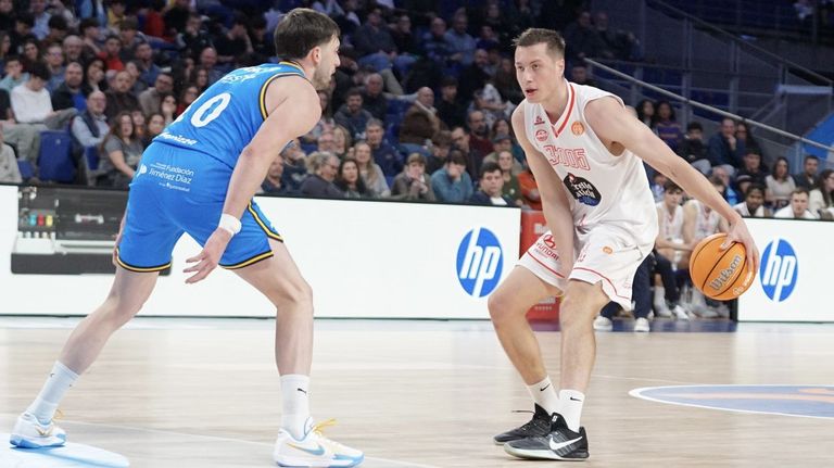 El COB fue incapaz de sostener el ritmo de un Estudiantes más certero (92-75)