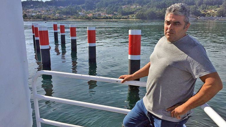 La ría de Aldán pierde la categoría A y el sector de la navaja exige saneamiento en Cangas