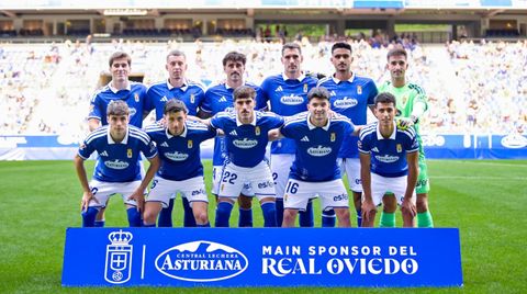 Once del Real Oviedo en el amistoso ante el Deportivo