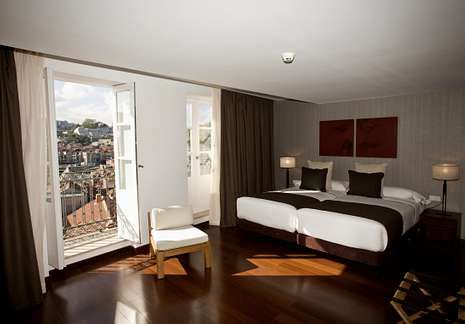 Las habitaciones de Carr�s Hoteles son amplias y funcionales.