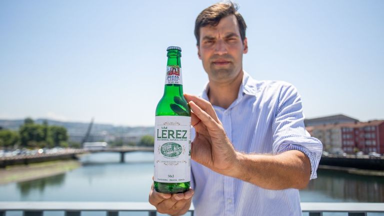 La marca de agua con gas que se sirvió en el Titanic y ahora beben en hoteles de lujo de Madrid: «Mi meta es ser el Vichy Catalán de Galicia»