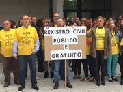 Una reciente manifestaci�n contra la privatizaci�n del Registro Civil en Vigo 