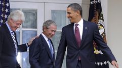 Clinton, Bush y Obama, en un acto en la Casa Blanca en el 2010