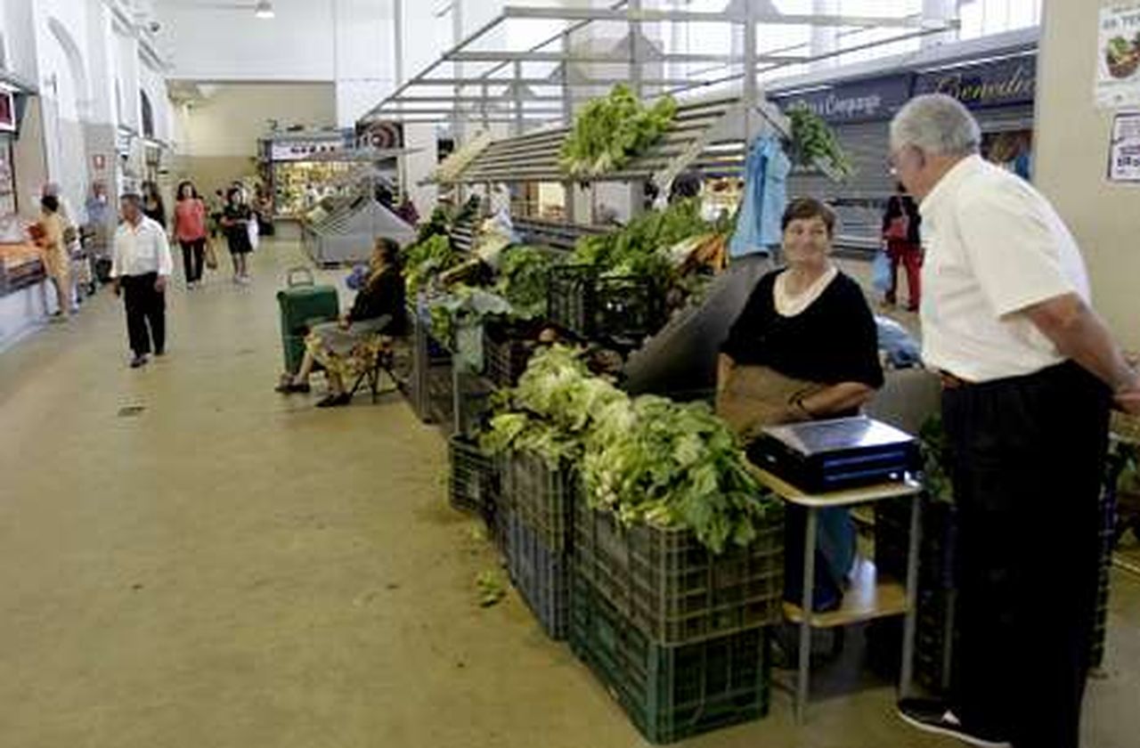 El mercado de Quiroga Ballesteros sufrirá una amplia reforma