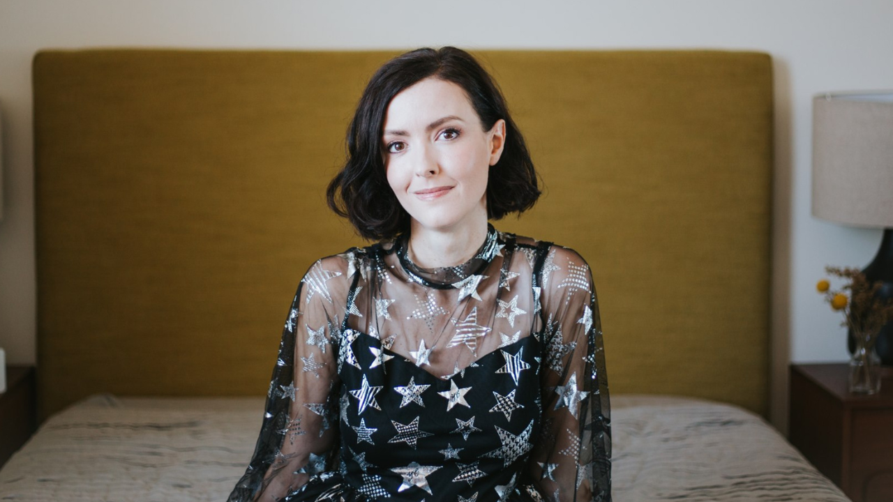 Vanessa Hill, investigadora del sueño: «Es importante salir de la cama nada más despertamos e ir