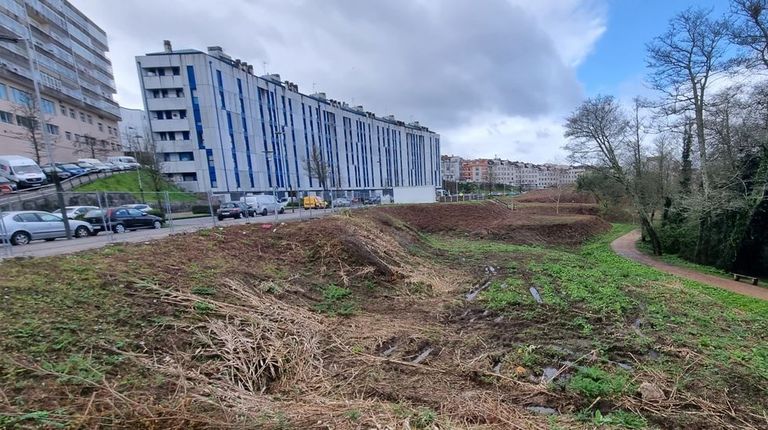 Salen a subasta once viviendas en construcción en el barrio de Valdecorvos de Pontevedra
