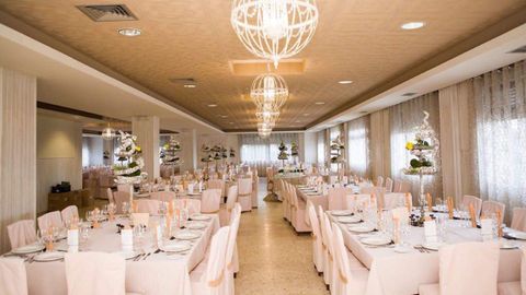 El salón de banquetes de Casa Toñita, donde se han celebrado centenares de bodas