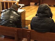 El matrimonio nigeriano implicado, en una sesi�n del juicio 