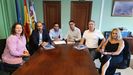 En la reunión participaron el alcalde de Santa Comba, Alberto Romar, y Roberto González y Abel Lobato en representación del sindicato de policía SUP