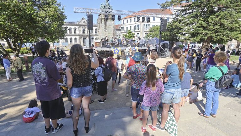 El Día da Muiñeira y el Incode Fest toman la Alameda de Pontevedra