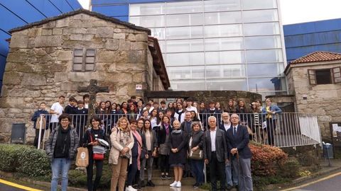 Visita de los alumnos de intercambio Erasmus + a la Casa Museo Colón, en Poio