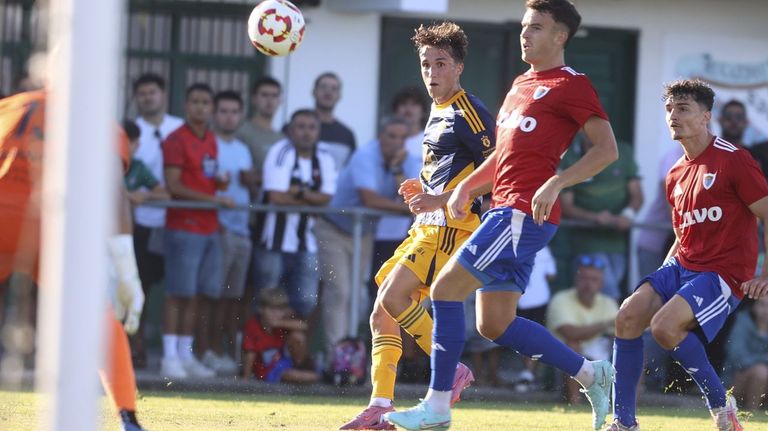 El Coruxo y la UD Somozas cierran el círculo de la pretemporada del Racing Club Ferrol