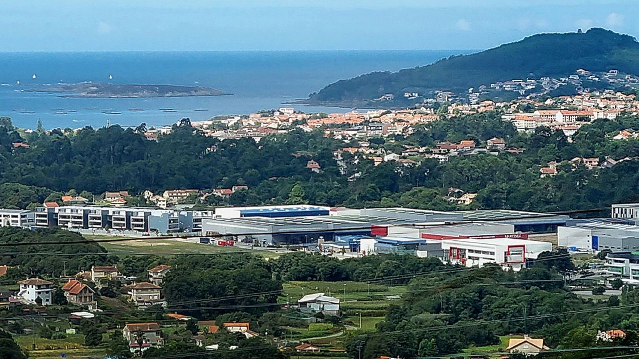 Vista area del ayuntamiento de Nigrn