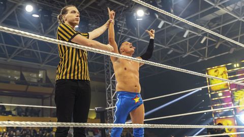 El sarriano Atilano Arias López se convierte en el ring en Starboy Nano Lopez