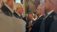 El duque de Alba (izquierda) y el alcalde de Monforte durante el encuentro que mantuvieron el pasado septiembre en el Palacio de Liria
