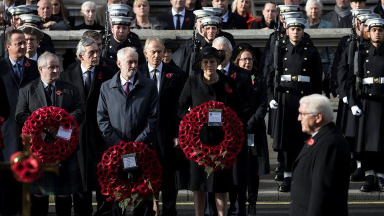 Acto en recuerdo de los británicos caídos en el conflicto