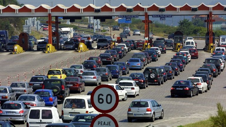 Un conductor irá cuatro meses a la cárcel por no pagar una multa de 1.400 euros en Vigo