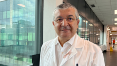 El doctor Rafael López es experto en tratamientos oncológicos dirigidos.