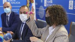 Garca Comesaa, Carmen Durn y Jos Flores informan de la extensin del programa de cribado de cncer de crvix