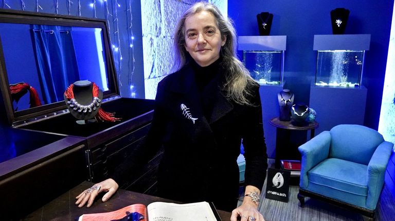 La firma viguesa Joyas de la Raspa expone en Islandia sus creaciones